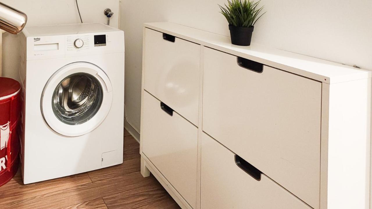 Filinhome Papa Suite 2 Novi Sad Exteriör bild