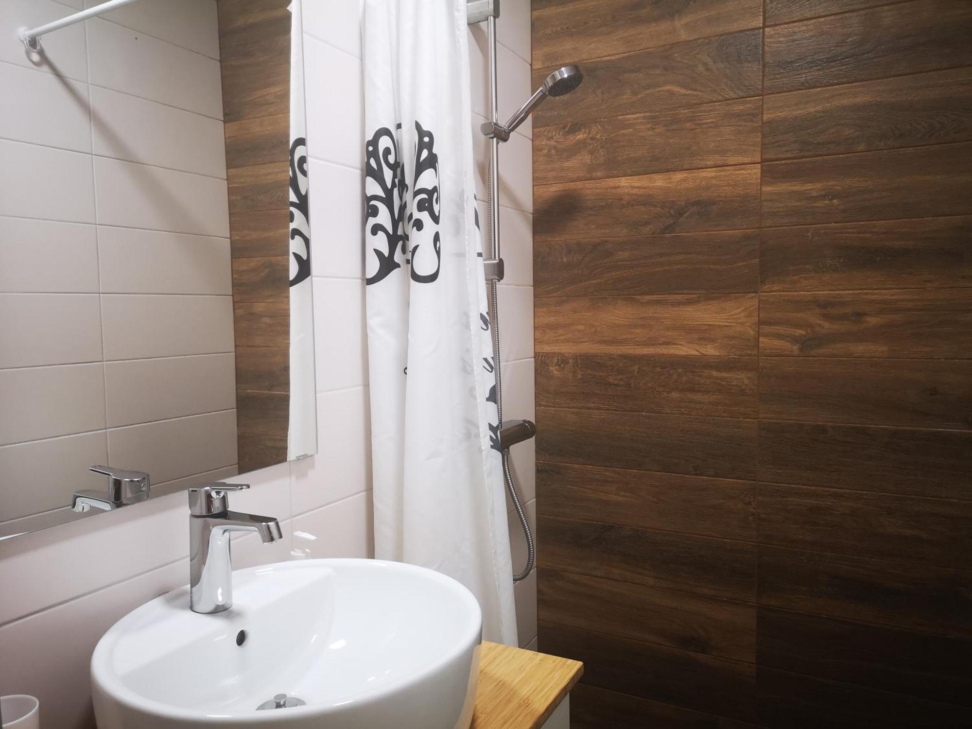 Filinhome Papa Suite 2 Novi Sad Exteriör bild